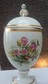 Potporrivase 
whit putti on 
the top
ca year 1800
Royal 
Copenhagen