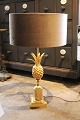 Gilded bronze 
"Pineapple" 
table lamp from 
the 70s from 
"La Maison 
Charles - 
interior since 
...