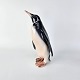 Figur af porcelæn med motiv af en pingvinNr. 417Formgiver Theodor MadsenProducent Royal ...