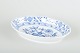 Meissen
Oval bowl, 
“Blue Onion” 
pattern, 
mid-20th 
century.