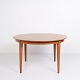 Round oak 
dining table 
from the 1960s. 
Danish design 
in a classic 
style.
— Origin: 
Denmark
— ...