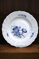 Royal Copenhagen Blue Flower Curved large dinner plate.Dia.: 25,5cm. Decoration number: ...