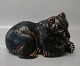 Royal 
Copenhagen 
Stoneware. 
21520 RC Brown 
Stoneware bear 
21 x 16 cm, 
Knud Kyhn, 
November 1957 
...