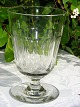 Old toddy 
glass, height 
12,6cms. 
Diameter 
8,5cms. Fine 
condition.