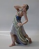 Dahl Jensen 
1221 Oriental 
dancer (DJ) 28 
cm Carpet 
seller Marked 
with the Royal 
Crown and DJ 
...