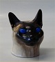 Royal 
Copenhagen 
Aluminia 
Faience 
figurine. 2928 
RC Cat Siamese 
Jeanne Grut S 
9.6 cm
