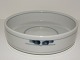 Royal 
Copenhagen 
Gemina, round 
dish.
Designed by 
artist Gertrud 
Vasegaard.
Decoration ...