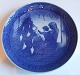 Royal 
Copenhagen (RC) 
Christmas Plate 
from 1981 
"Admiring the 
Christmas 
Tree”. Designed 
by Kaj ...