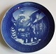 Royal 
Copenhagen (RC) 
Christmas Plate 
from 1996 
"Lighting the 
Street Lamps”. 
Designed by 
Sven ...