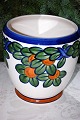 Aluminia 
faience, flower 
pot no. 740 
/605. Height 
20.5 cms. 
Bredte 21 cms. 
Reparir, see 
photo.