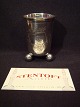 Silber Tasse 
steht auf drei 
Füßen Kugel 
Höhe 8,2 cm.
Sølvmester SL 
Jacobsen & ...