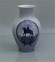 Rundeskuevaser 
Royal 
Copenhagen RC 
Collectible 
Rundskuedag 
vase 1931 17.5 
cm