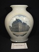 Vase Whit motiv 
of Bredgadepalæ
Royal 
Copenhagen
RC no 3403