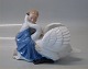 Bing and 
Grondahl B&G 
The H.C. 
Andersen 
collection: 
"Elisa - The 
Wild Swans" 13 
x 17 cm Limited 
...