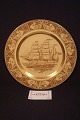 Ship plate 
Swedish 
sjöfart 
"Boar" motif 
NO 6 
Dia: 28.5