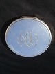 Silver Kissen 
Dose mit 
Spiegel 
gestempelt HJ 
830 S (Hans 
Jensen & co. 
Aarhus 1937 bis 
...