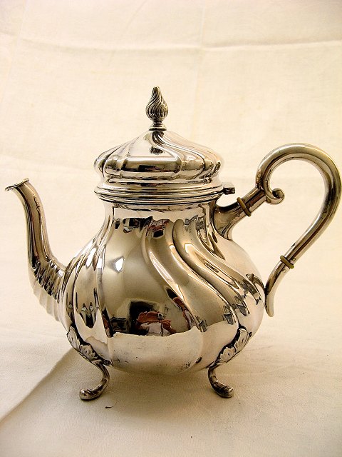 Silver tea pot