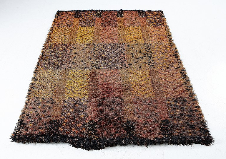 Marianne Richter (born 1916) rya rug, design Marianne Richter, Östergyllen.