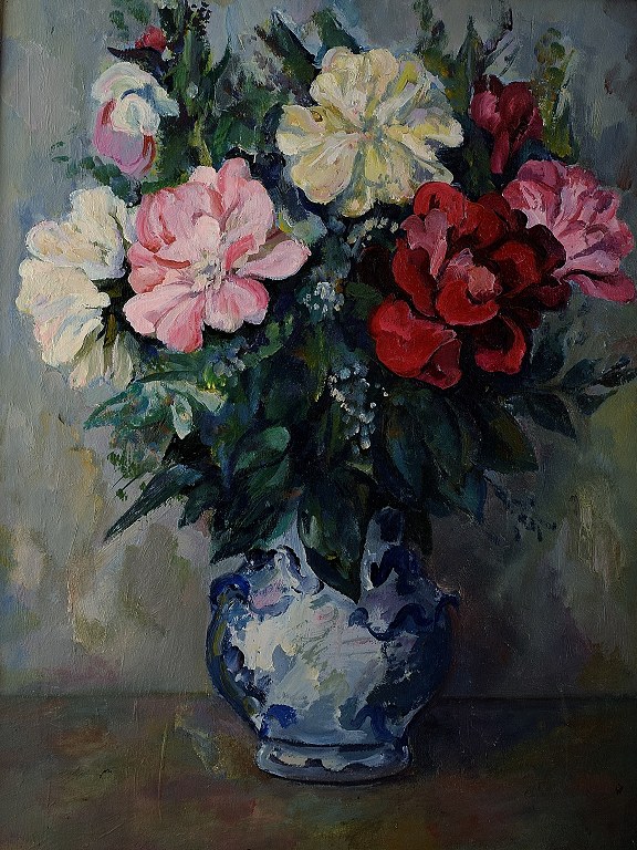 Floral still life, oil on canvas. Russian artist.