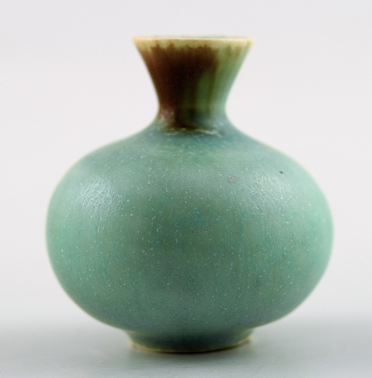 Sven Wejsfelt, Rörstrand miniature stoneware vase.