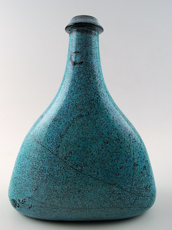 Kähler, HAK, glazed vase, bottle-shaped, 1930s.
Designed by Svend Hammershoi.
