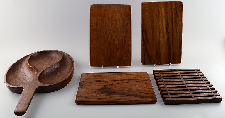 Dansk design, skærebrætter mm. i teak.
