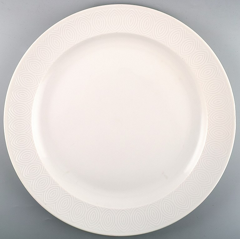 Royal Copenhagen Salto Tableware round platter in porcelain 34 cm. 
