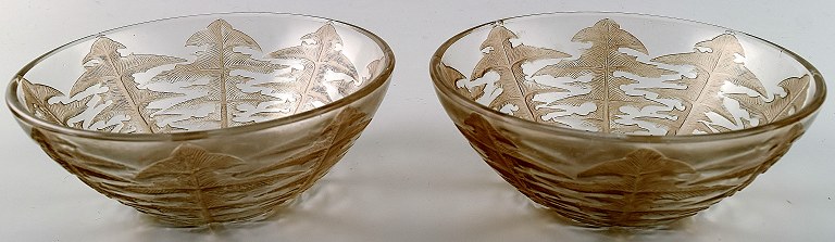 Par tidlige Art deco Lalique kunstglasskåle. 
Signeret: R. Lalique.