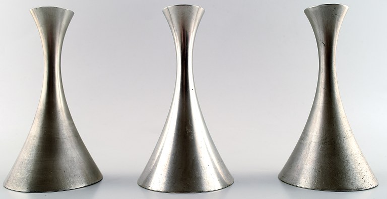 Just Andersen art deco 2 pewter candlesticks, number 2691.
