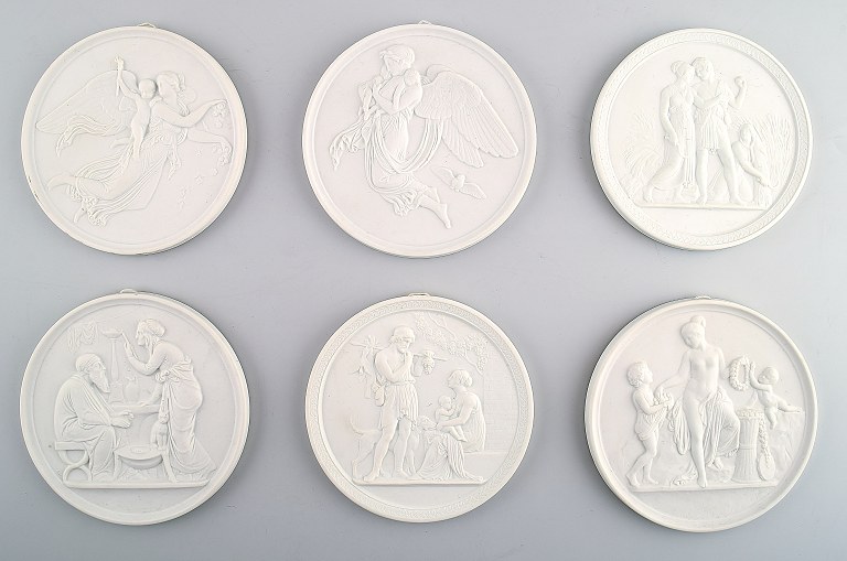 6 biscuit plaques / plaques after Thorvaldsen, Royal Copenhagen and B&G (Bing & 
Grondahl)