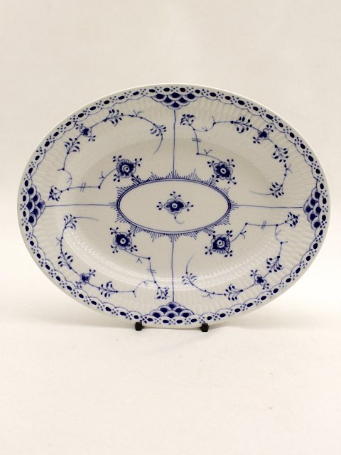 Royal Copenhagen blue fluted half lace dish 1/531