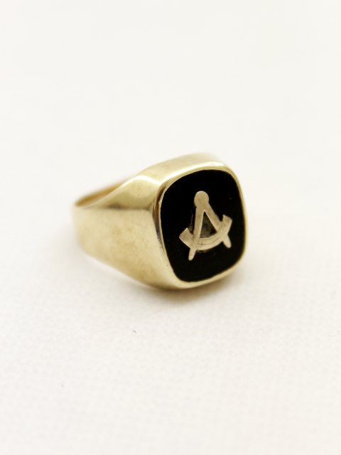 Masonic ring 585