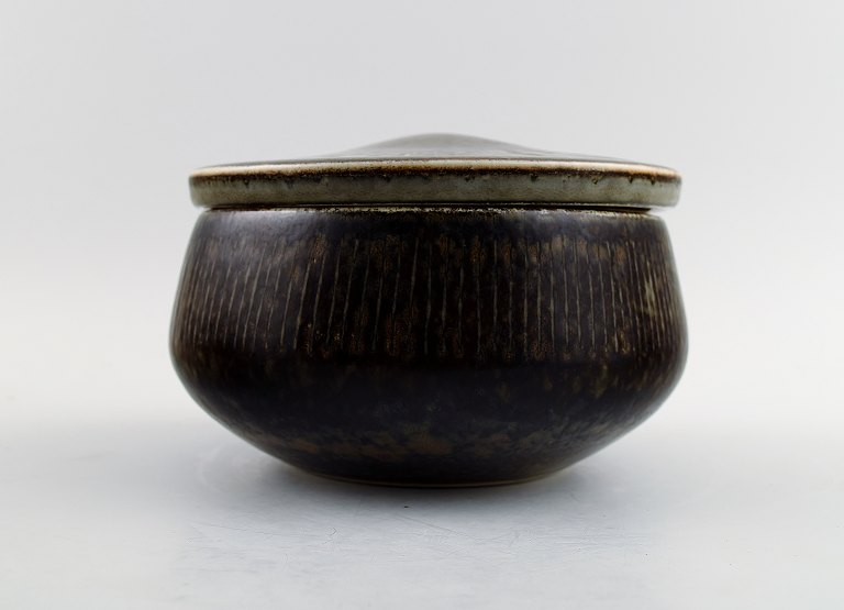 CARL HARRY Stålhane/Stalhane. Jar, stoneware, Rørstrand Atelje.
