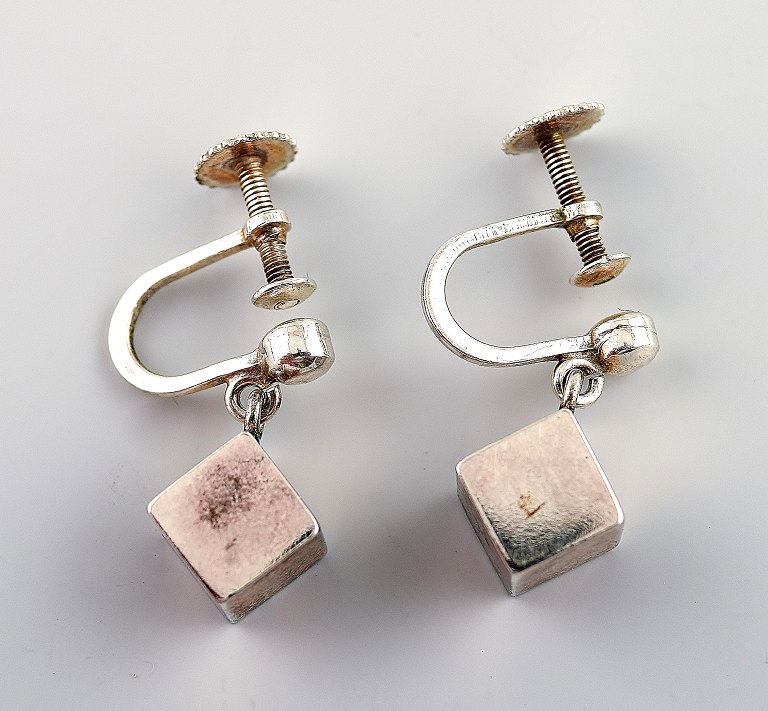 Wiwen NILSSON, a pair of screw earrings, sterling silver.