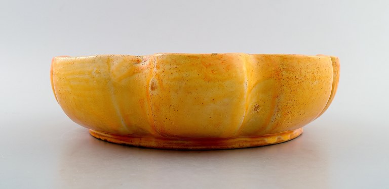 Kähler, HAK, Svend Hammershoi, glazed stoneware bowl.