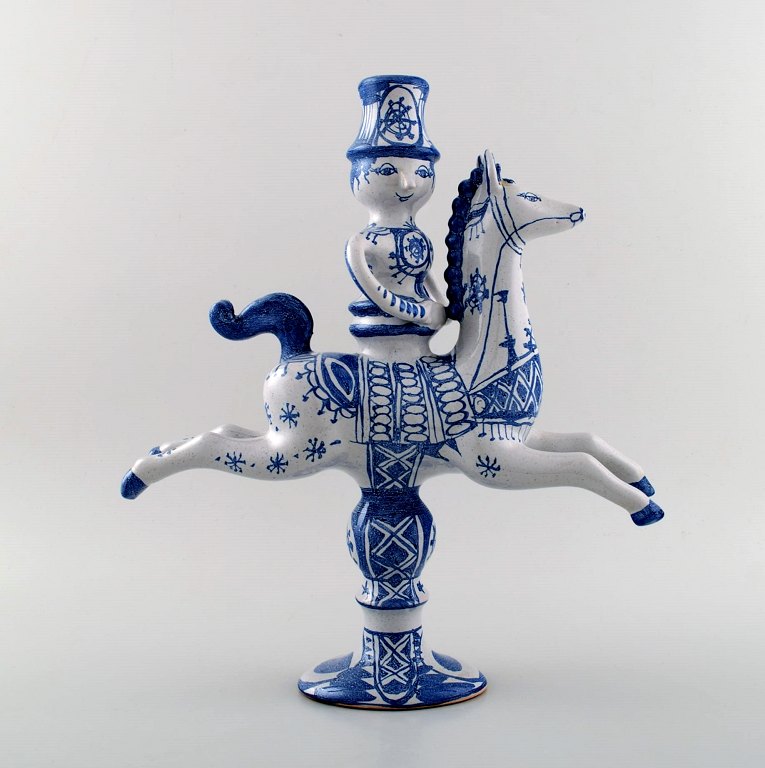 Bjorn Wiinblad figurine from the blue house.
Figure / candlestick rider on horseback.