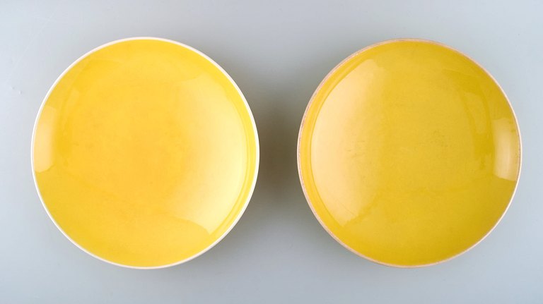 2 dishes / bowls, Susanne Yellow Confetti Royal Copenhagen / Aluminia.

