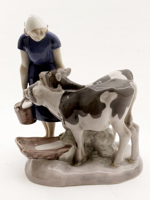 Bing & Grondahl girl with calf 2270