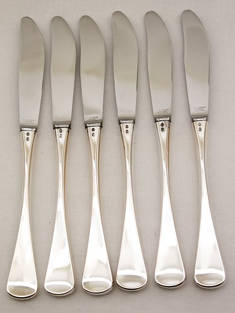 830 silver patricia dinner knives