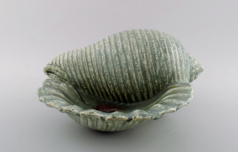 Rare Rörstrand / Rorstrand, Gunnar Nylund ceramic large bowl / sculpture in the 
form of a snail house.