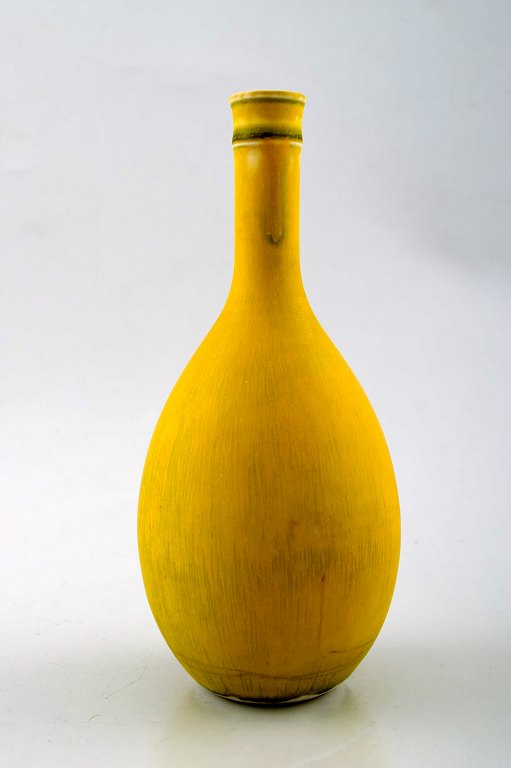 Gustavsberg, Sweden, "Studio hand" unique ceramic vase by Stig Lindberg, Swedish 
ceramist.