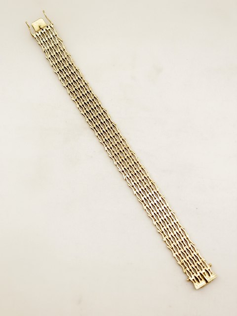 14ct gold bracelet