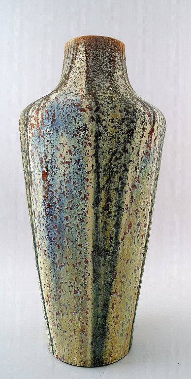 Jean LANGLADE (1879 - 1928) French ceramist.
Large floor vase, early 1900