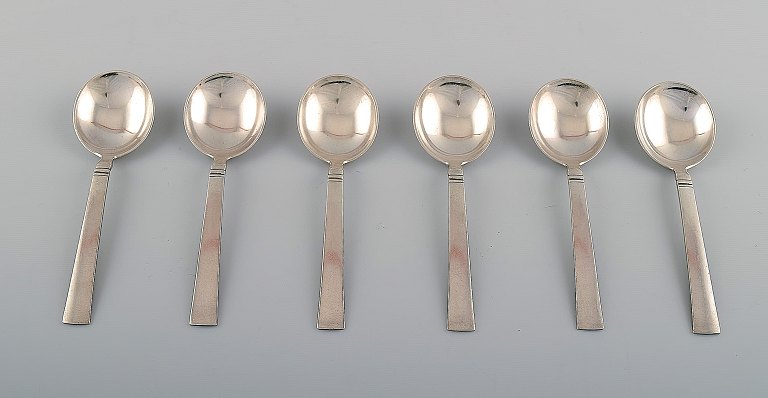 Georg Jensen Sterling Silver Block / Acadia.
6 bouillon spoons.