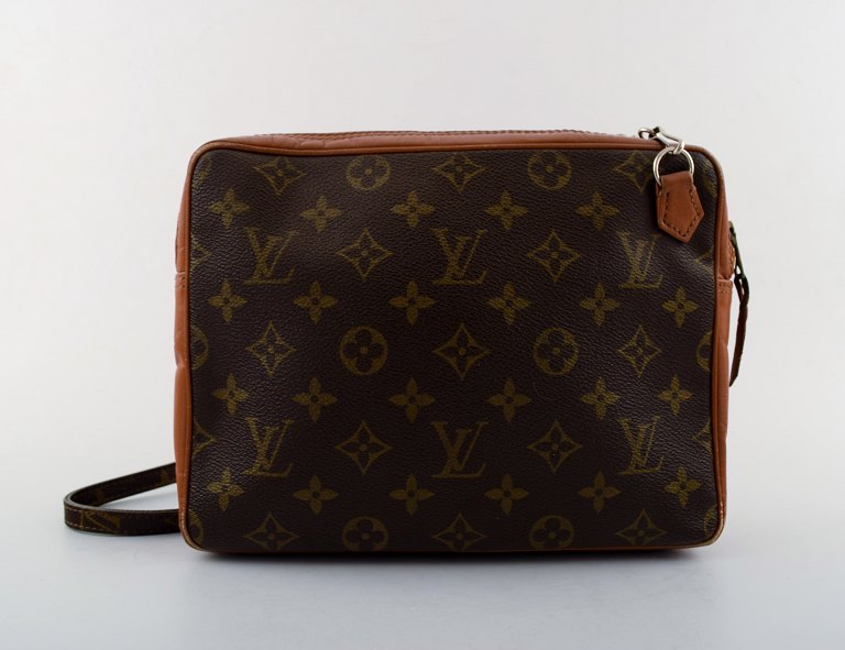 Louis Vuitton. Vintage men