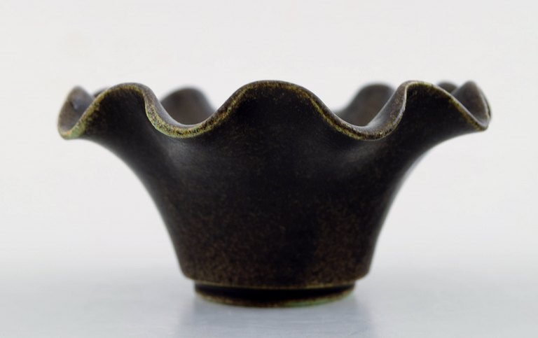 Arne Bang. Pottery Bowl. Denmark mid 20 c.
