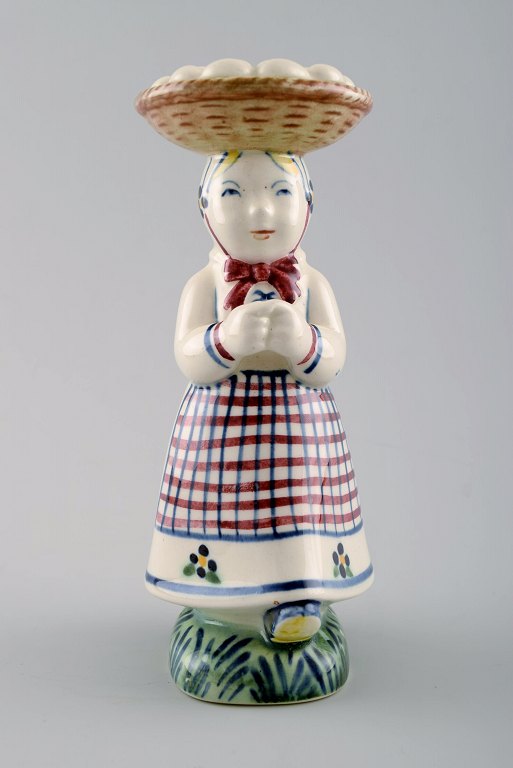 Aluminia, Denmark Child Care figurine, The Woman With The Eggs.
From 1947.