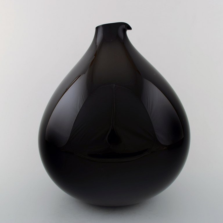 Stor Blomkulla Svensk Glaskunst kande/vase af Kjell Blomberg for Gullaskruf 
1963.