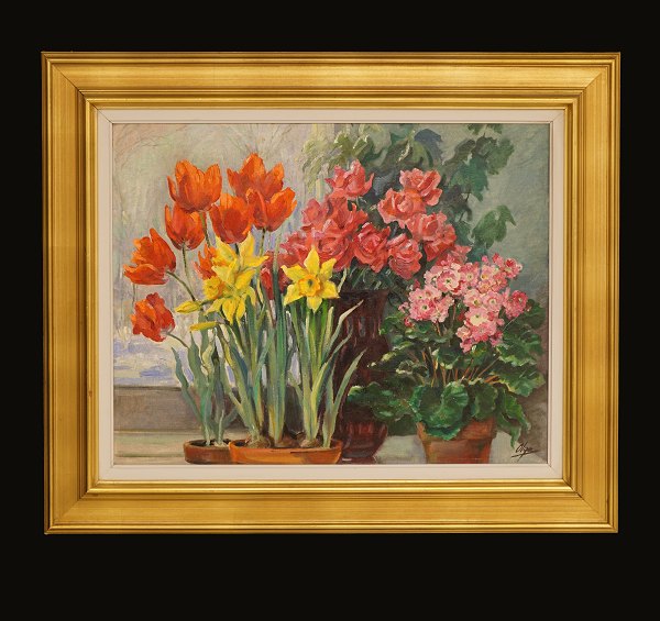 Storfyrstinde Olga Alexandrova af Rusland: Stilleben with flowers. Oil on 
canvas. Signed. Visible size: 40x50cm. With frame: 56x66cm