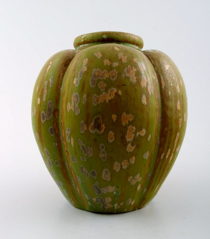 Arne Bang. Organic stoneware vase, decorated with dark spotted glaze.